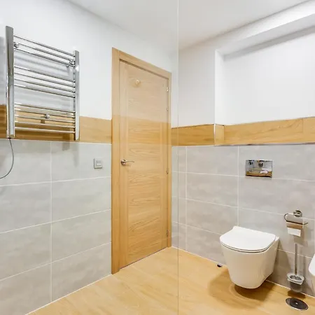 New 1 Bedroom On The Sea In Marbella.